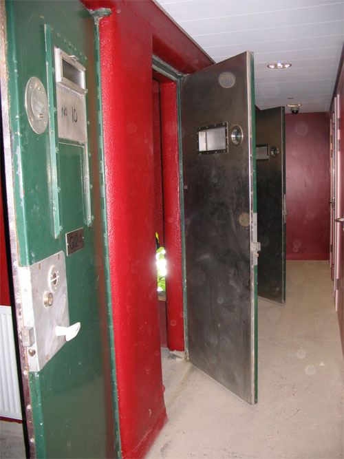 Clink rooms