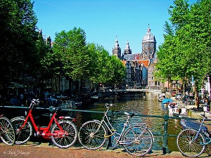amsterdam-feb-9